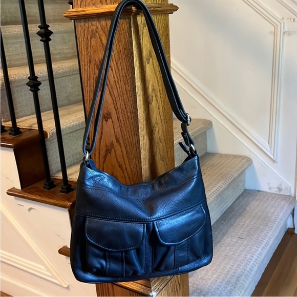 Fossil Handbags - Fossil Black Leather Hobo Bag EUC